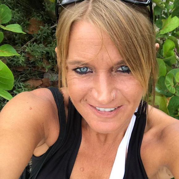 Meet your Posher, Nicki - Picture 1 of 1